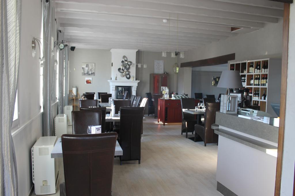 Auberge De Villequier Exteriör bild